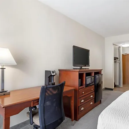 Best Western Plus Executive Hotel & Suites Sulphur Exterior photo