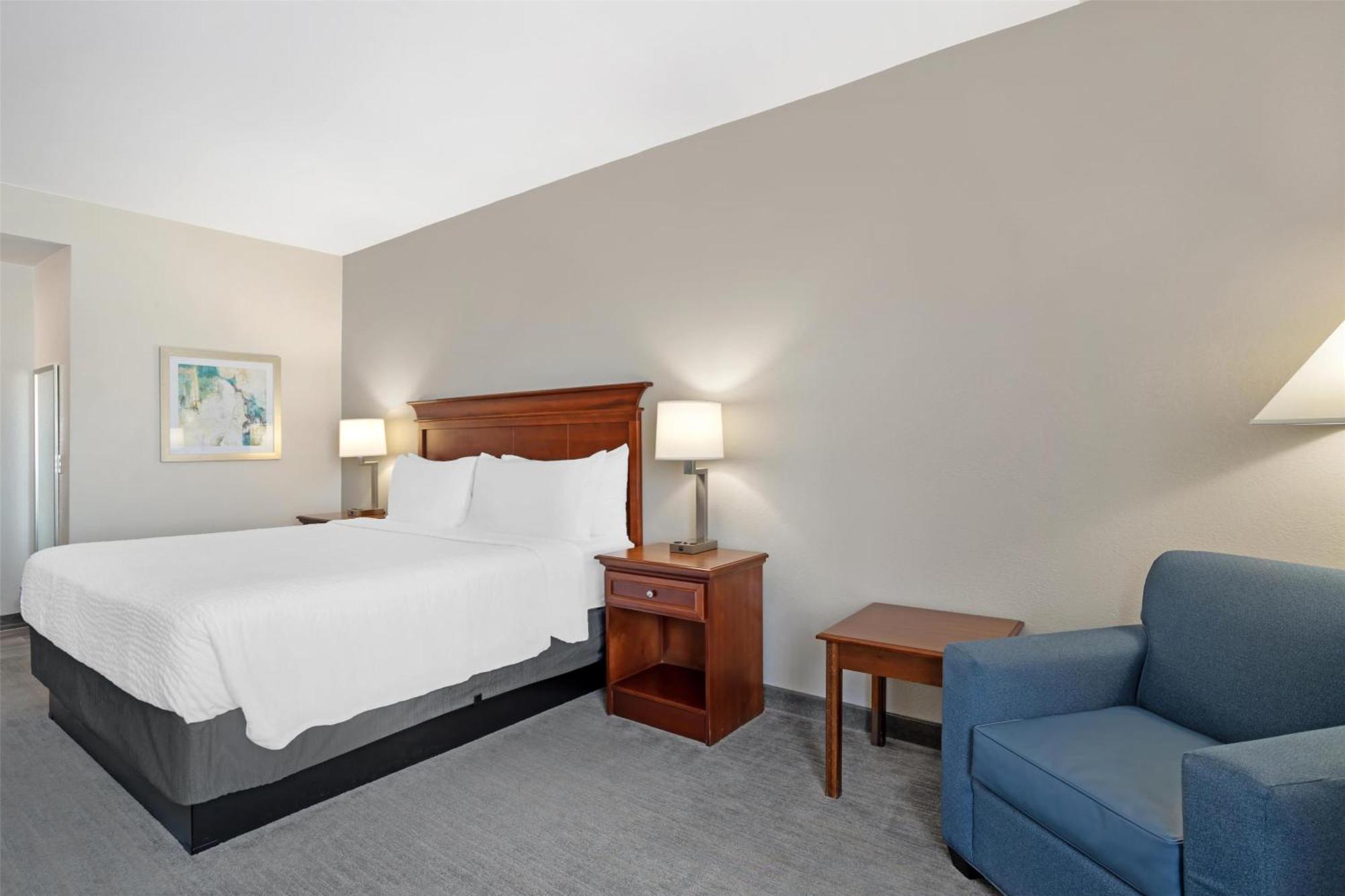 Hotel Western Executive & 3*