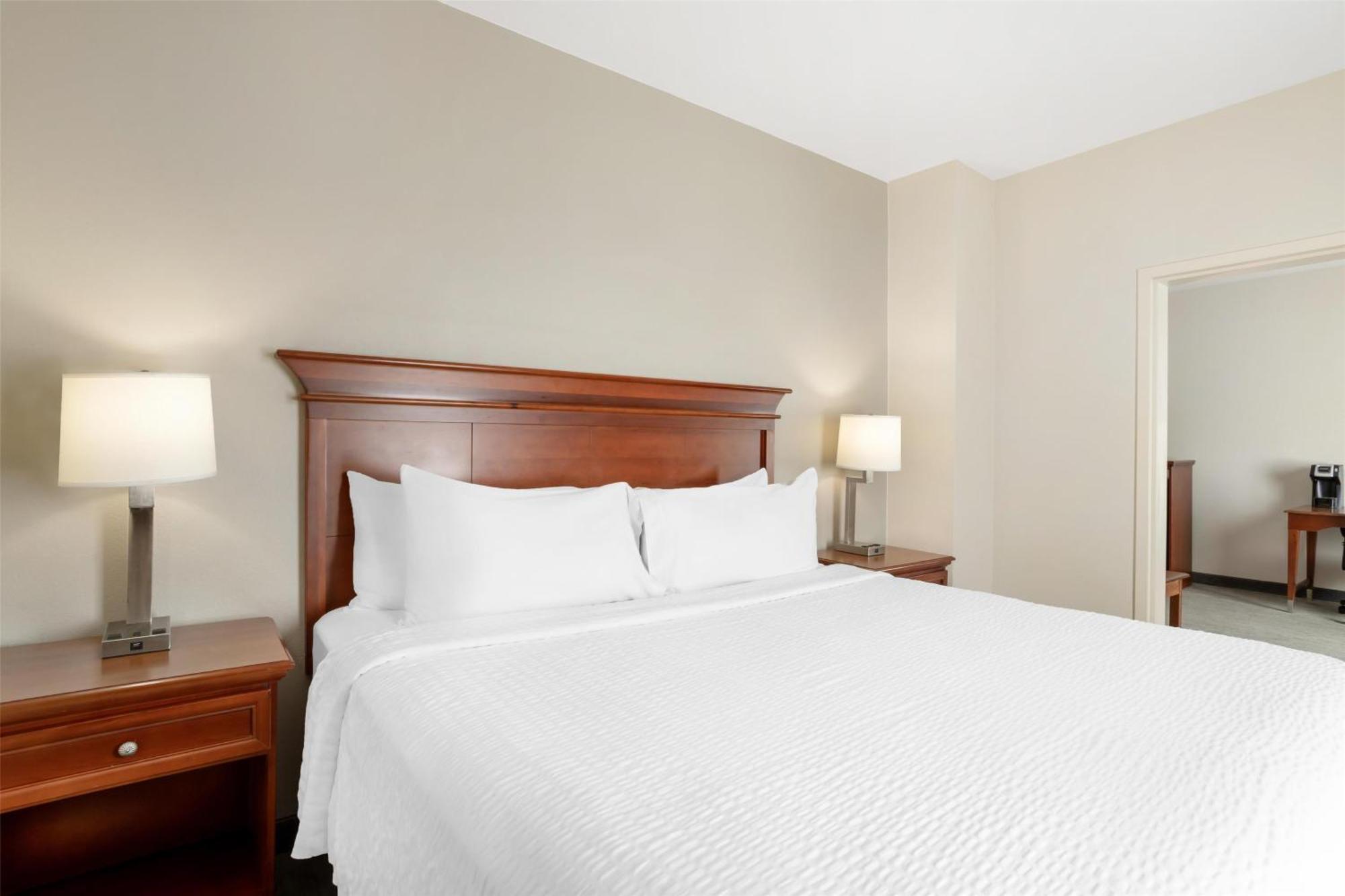 Western Executive & Hotel