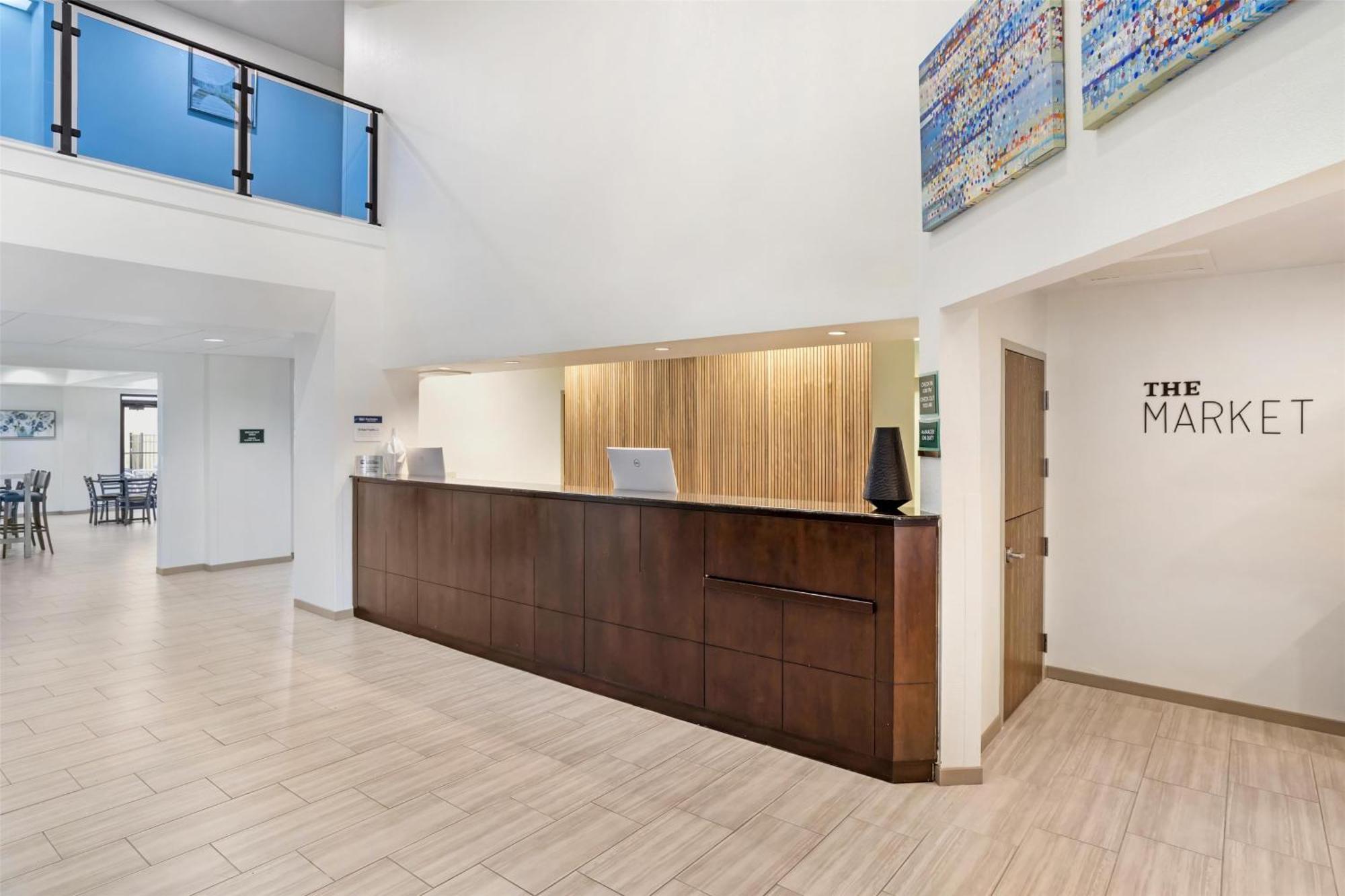 Western Executive & Hotel